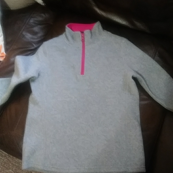 Old Navy Other - Girls old navy active pullover
